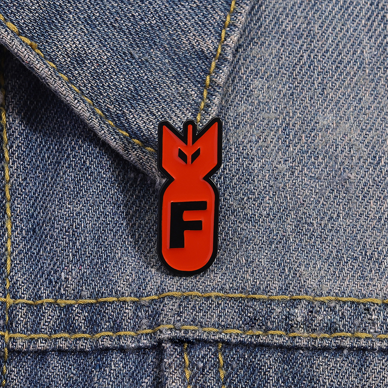 Cartoon Red Bomb F Logo Enamel - Party Games Easter For Kids 리뷰 및 가격